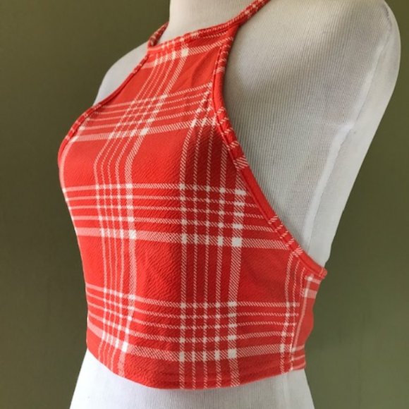 Missguided Crop Halter Top Size 2 - Picture 3 of 5